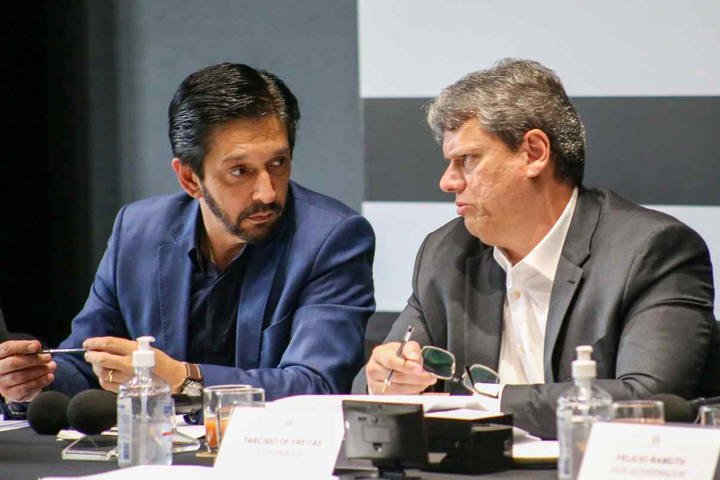 ‘Times Square’ de SP: Tarcísio se junta a Nunes para anunciar versão turbinada de projeto que levará painéis de LED ao centro