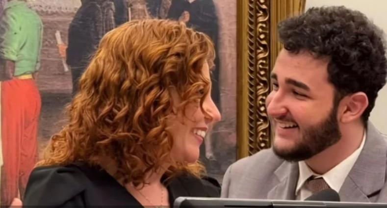 Presa na Itália, Zambelli é avisada por carta do filho que Câmara arquivou sua cassação