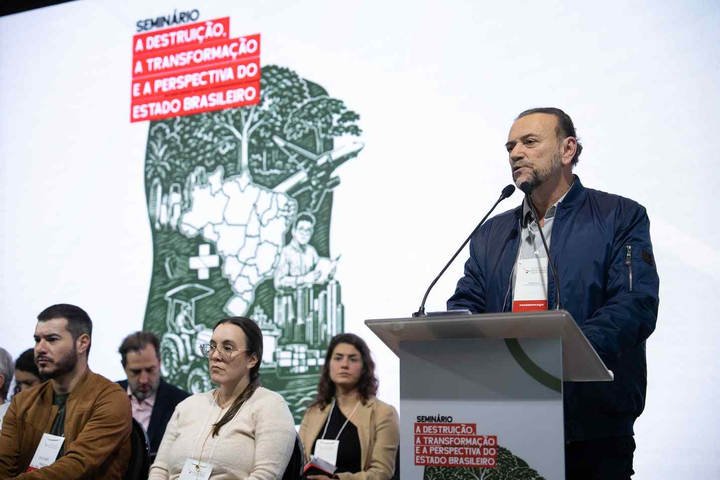 Com recusa de Pacheco em concorrer, presidente do PT vai a Minas para tentar viabilizar nova chapa