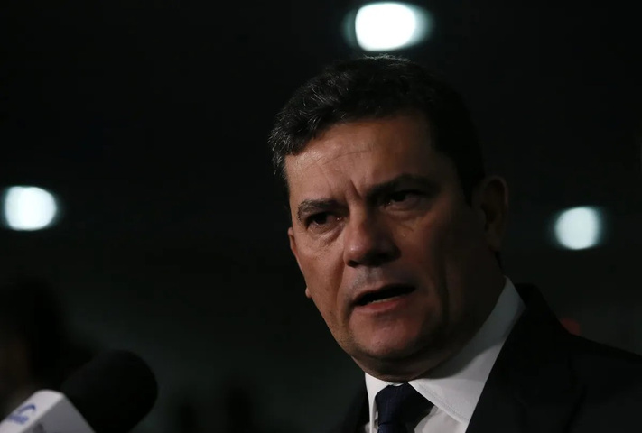 Com maioria formada, julgamento de Moro por calúnia contra Gilmar é suspenso após pedido de Fux