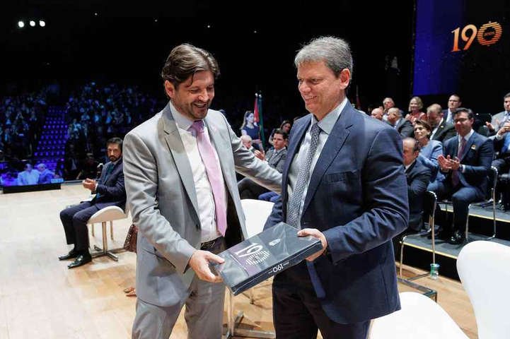 ‘Bancada da bala’ cobra Tarcísio por mais investimentos na segurança em São Paulo