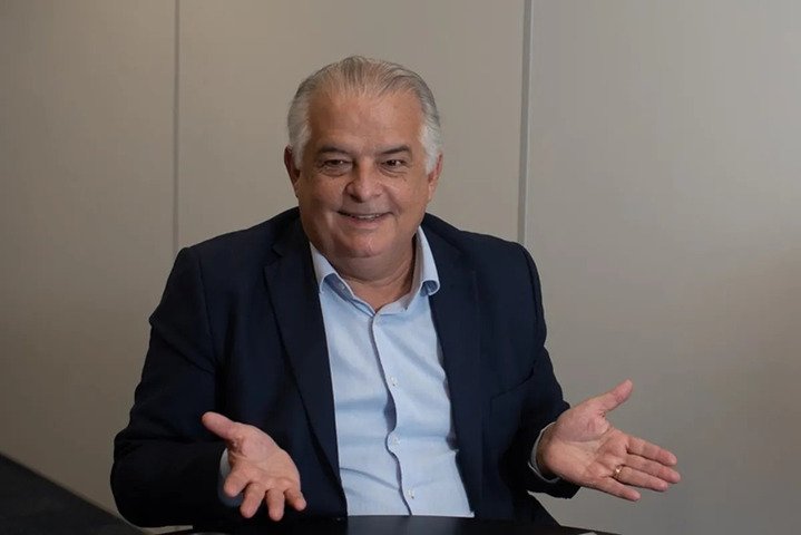 De olho em 2026, PSB escala Márcio França para atacar Tarcísio em São Paulo