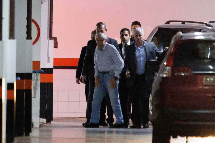 Heleno começa a cumprir prisão domiciliar após decisão de Moraes; veja vídeo