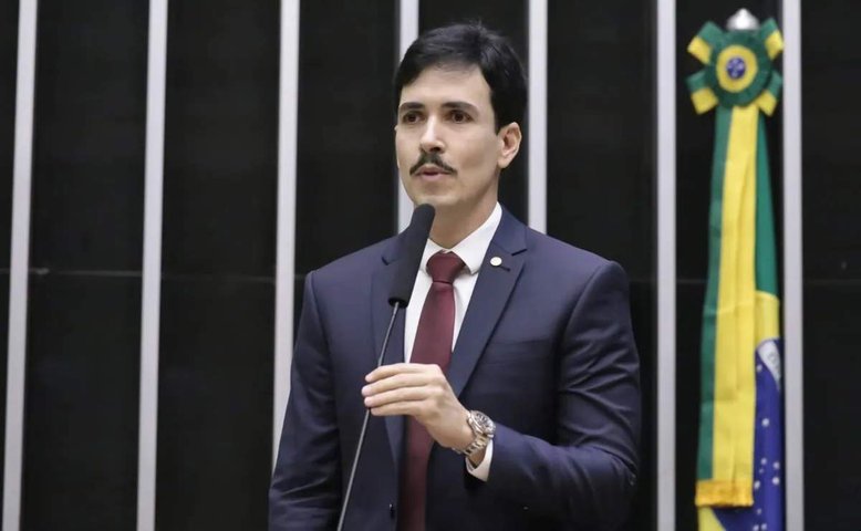 Caso INSS: PF diz que 'núcleo político'  'garantia' os acordos de descontos indevidos e blindava o grupo de 'investigações externas'