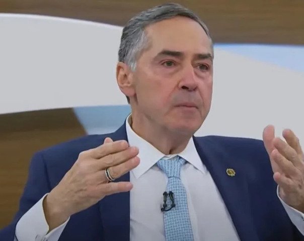 O presidente do STF, ministro Luís Roberto Barroso, durante o Roda Viva — Foto: Reprodução