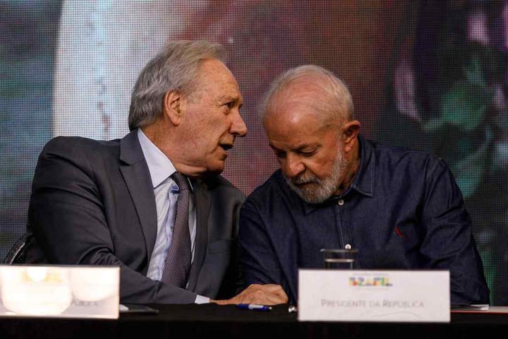 Lewandowski avalia ter cumprido 'missão' no Ministério da Justiça e que futuro no governo depende de Lula