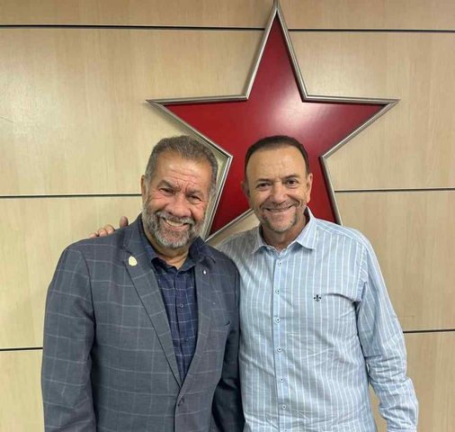 'No meu palanque sobe quem eu quiser': PT e PDT têm atrito após Lupi ser refutado por anunciar alianças em estados