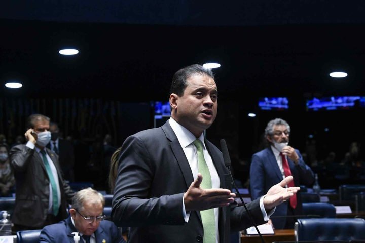 Aliado do governo, relator da indicação de Messias ao STF calcula 45 votos pela aprovação