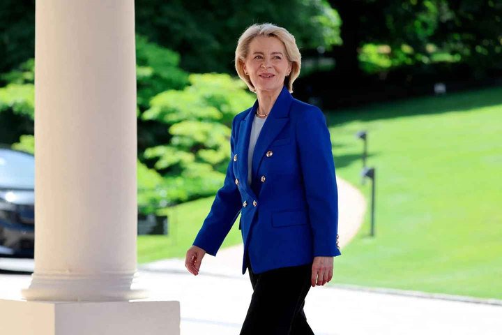 A presidente da Comissão Europeia, Ursula von der Leyen — Foto: Ludovic MARIN / AFP