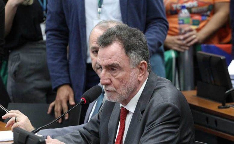 PT de Minas confirma encontro de Lula com Patrus e cita 'possível candidatura' ao governo do estado