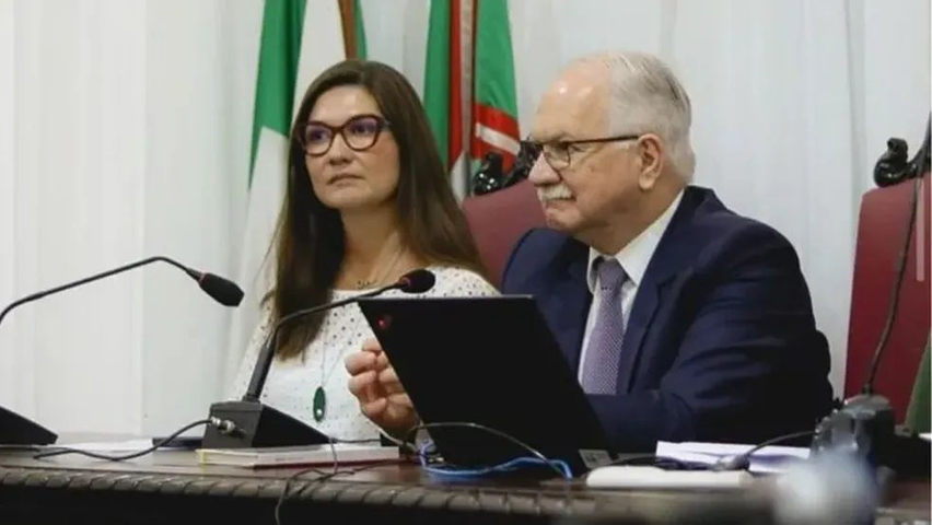 Edson Fachin, presidente do STF, e a filha Melina Fachin — Foto: Reprodução/Instagram