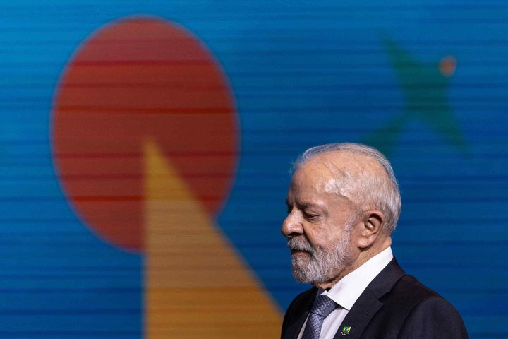 Datafolha: avaliação negativa de Lula chega a 40%, e positiva estaciona em 32%