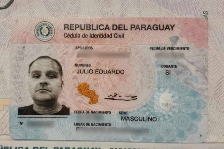Silvinei Vasques tentou usar documentos paraguaios e nome 'Julio' para tentar fugir — Foto: Divulgação/Polícia Paraguaia