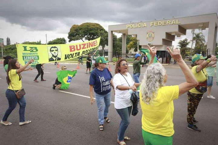 Após prisão de Bolsonaro, oposição pressiona por projeto da Dosimetria, mas Centrão vê clima inviável