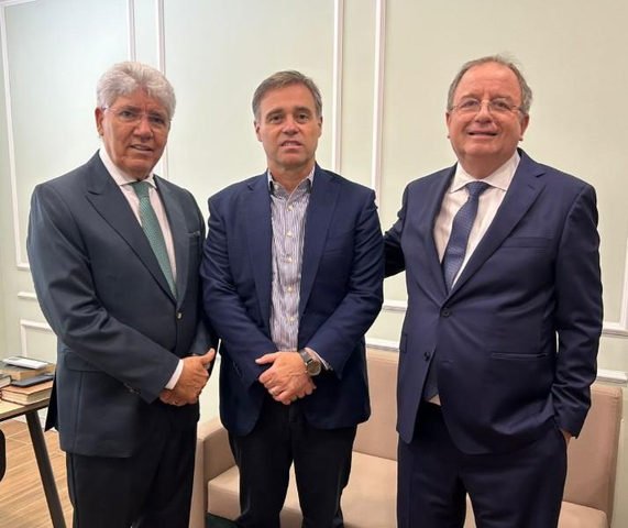 Igreja de André Mendonça pede orações ao ministro em meio à relatoria do caso Master