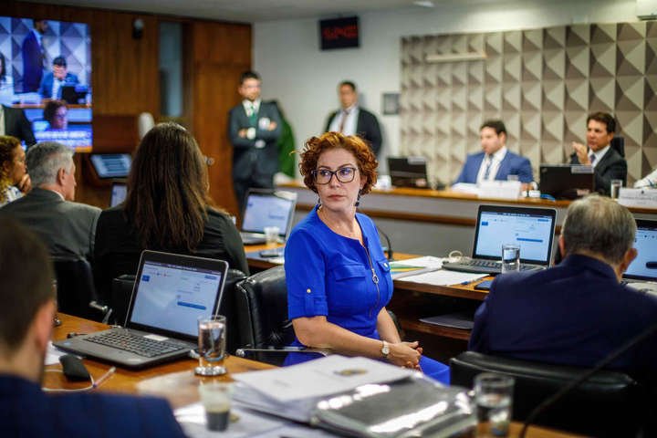 Justiça italiana encerra análise de pedido de extradição de Carla Zambelli