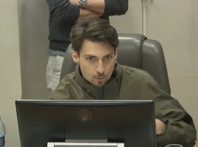 Jair Renan: filho de Bolsonaro pode perder vaga em comissão de Segurança de Balneário Camboriú por faltas