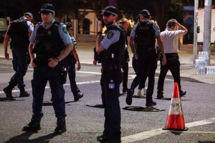 Alcolumbre repudia ataque terrorista durante celebração judaica na Austrália: 'Ato cruel, movido pelo antissemitismo'