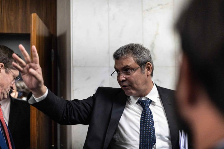 Projeto da Dosimetria: líder do PT na Câmara diz que vai acionar STF caso Senado aprove o texto