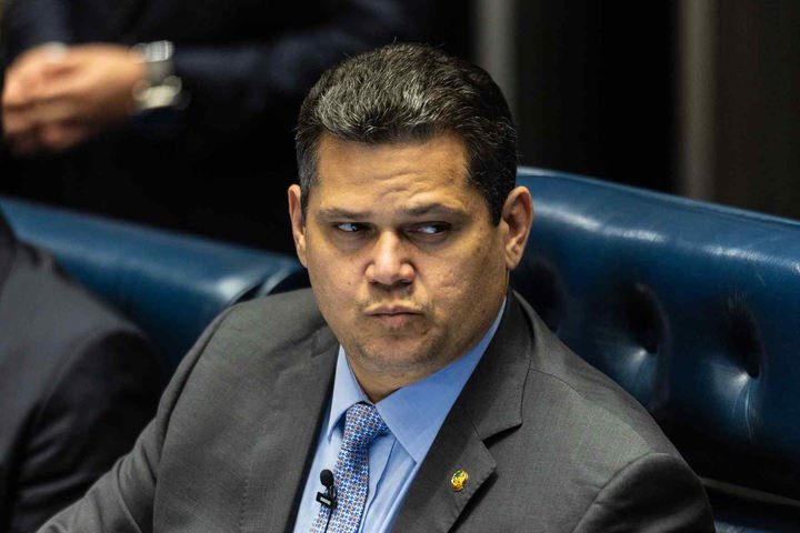 Alcolumbre aguarda comunicação formal de decisão do STF sobre CPI do INSS antes de definir próximos passos