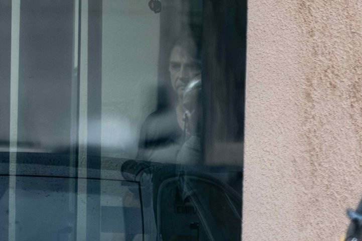 Bolsonaro toma banho de sol na PF e mantém rotina com visitas e comida levada pela família