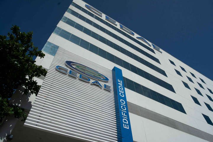 Aliado de Castro atuou para Cedae flexibilizar regra e investir R$ 200 milhões no banco Master