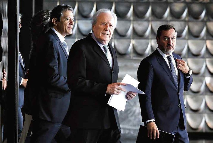 Governo admite minoria na Câmara na pauta da Segurança e agora avalia área fora da meta fiscal