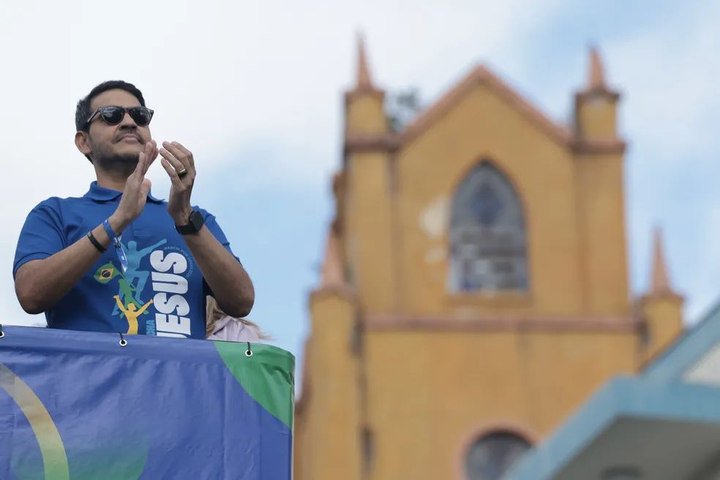 Messias, na Marcha para Jesus, em São Paulo — Foto: Maria Isabel Oliveira / O Globo